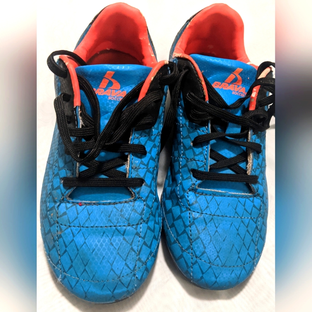Brava Soccer Youth Cleats